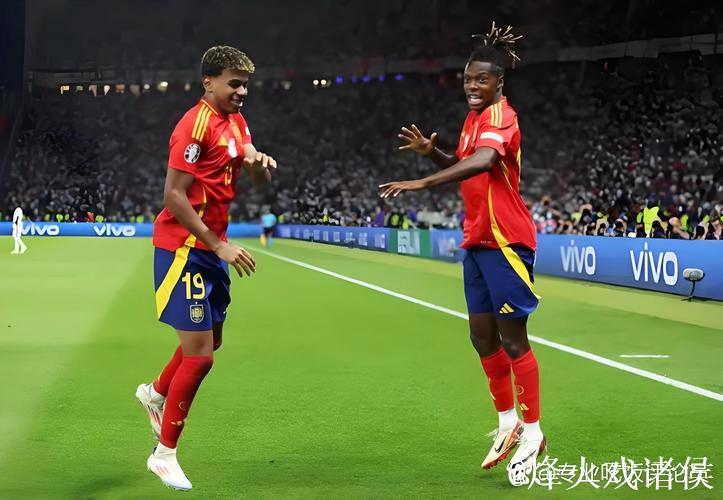 亚马尔领衔，拉菲尼亚拉什福德先发：巴萨迎战奥萨苏纳