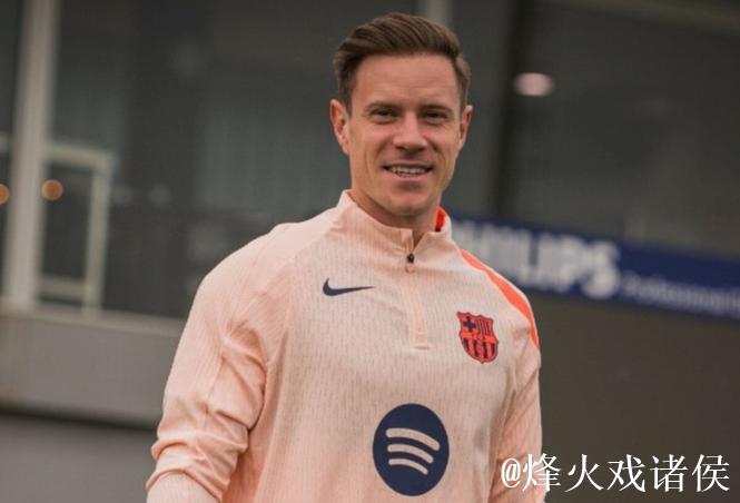 巴萨官宣：特尔施特根通过体检，入选对阵法国名单